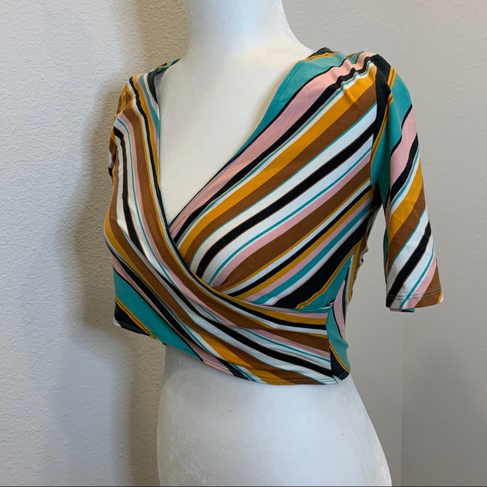 Retro Crop Top - Picture 4 of 4